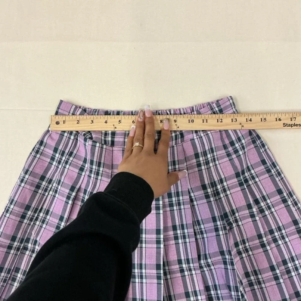 Brand‎ new Europa pleated mini skirt